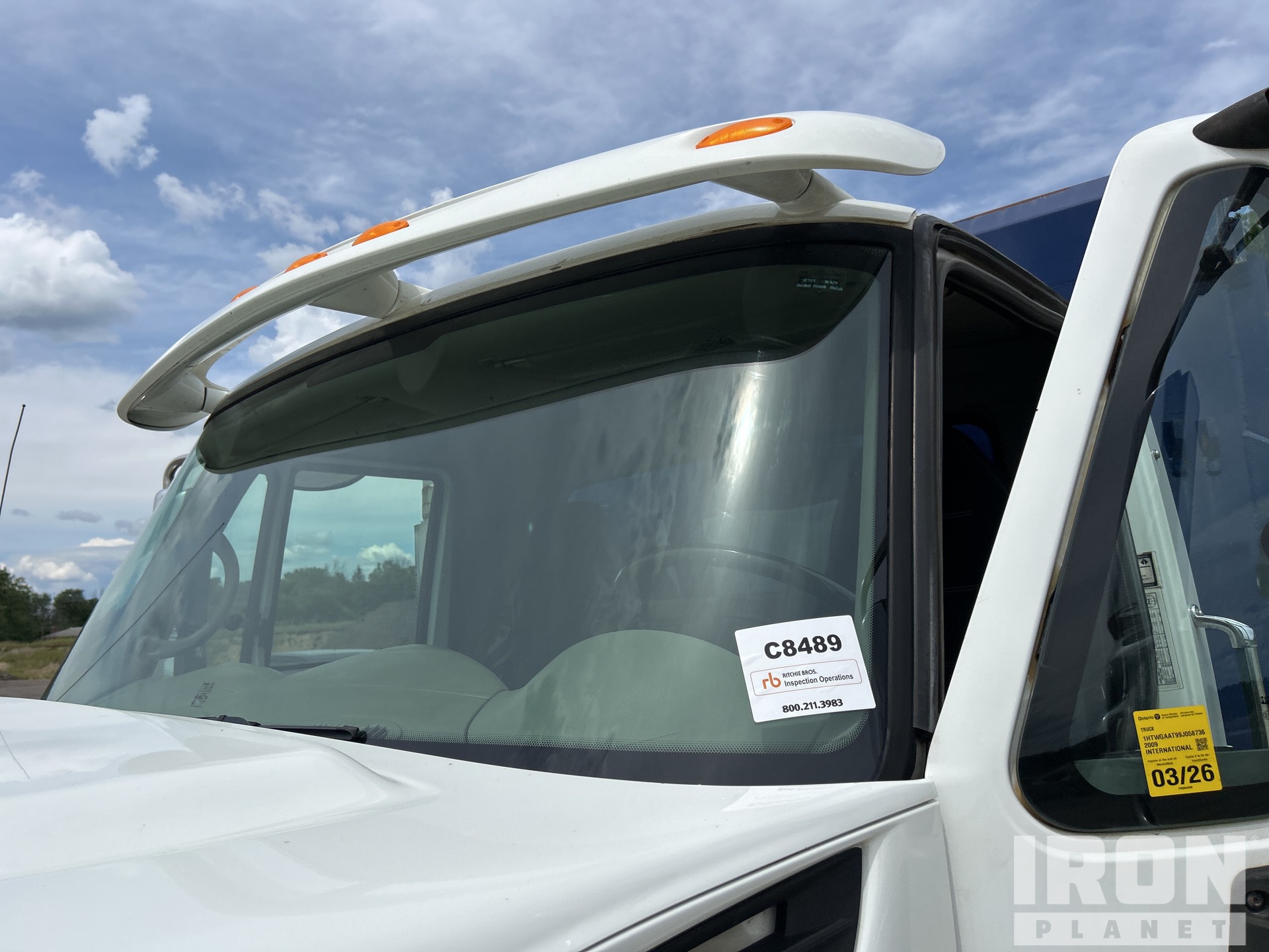 2009 International WORKSTAR SF625