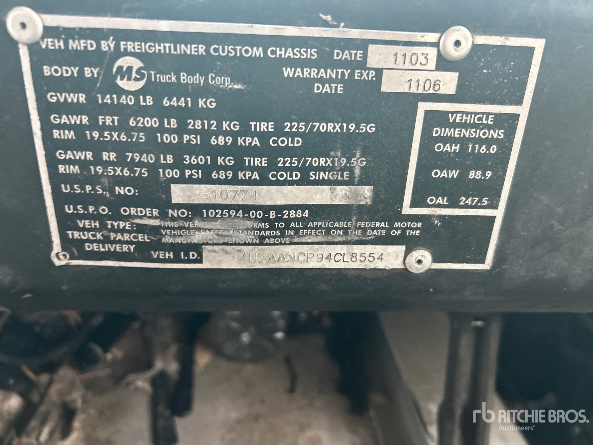 2004 Freightliner MT45