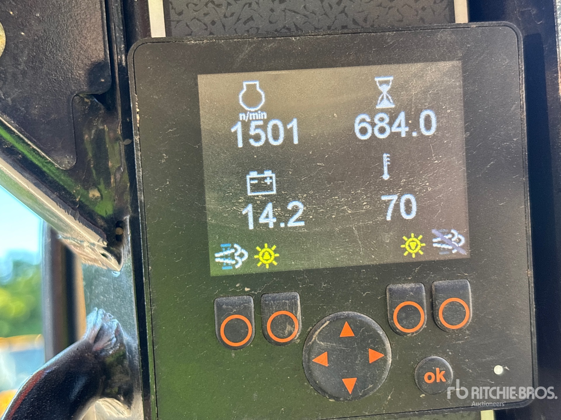 General Appearance with Hour Meter / Odometer