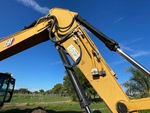 Idraulica with Auxiliary Hydraulic Plumbing