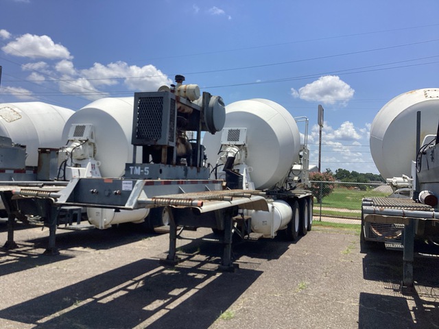 1993 Stoughton Tri/A Concrete Mixer Trailer 1993 Stoughton Tri/A Concrete Mixer Trailer