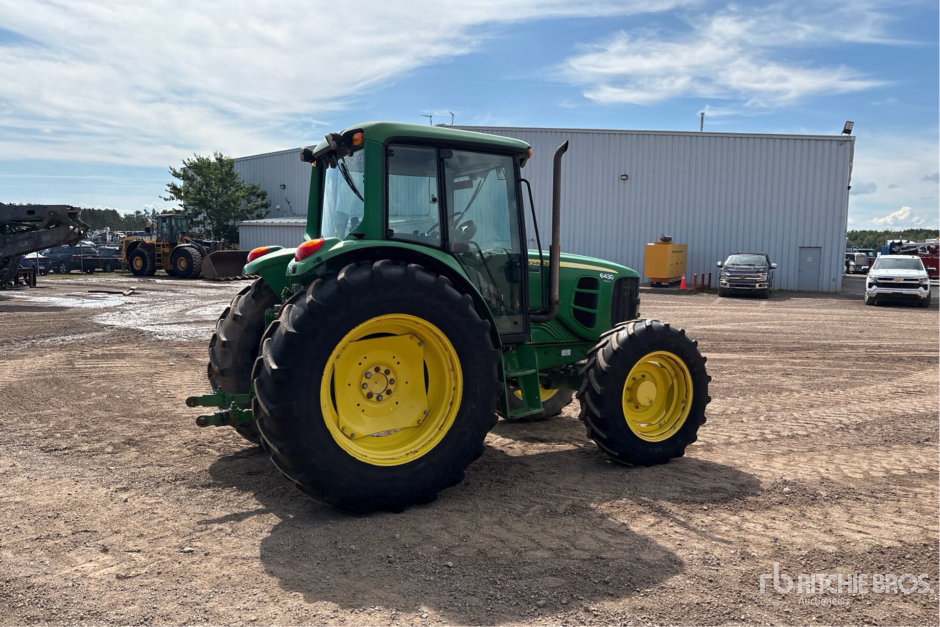 2011 John Deere 6430