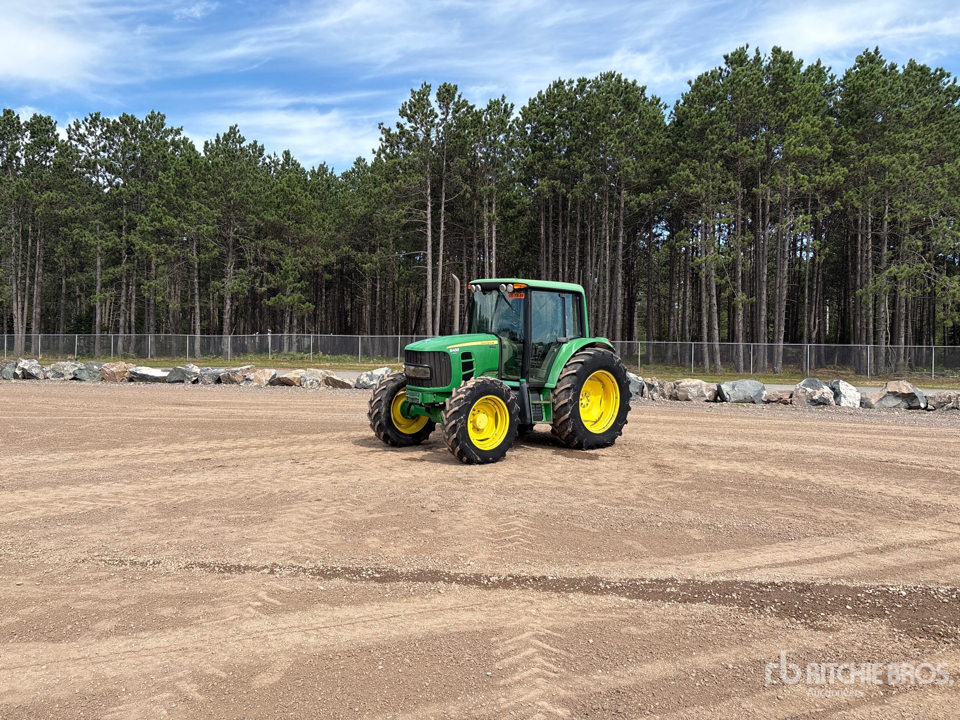 2011 John Deere 6430