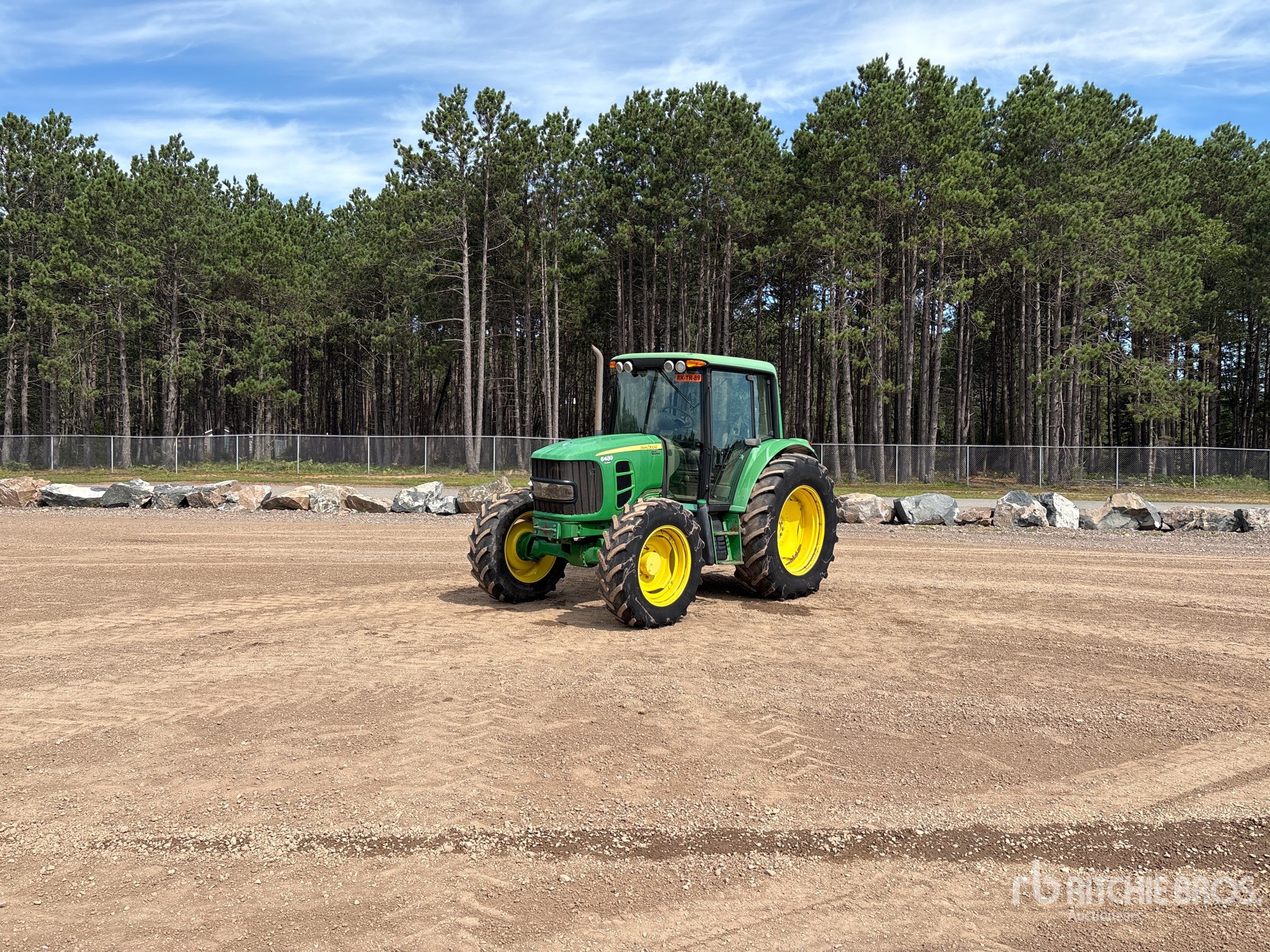 2011 John Deere 6430