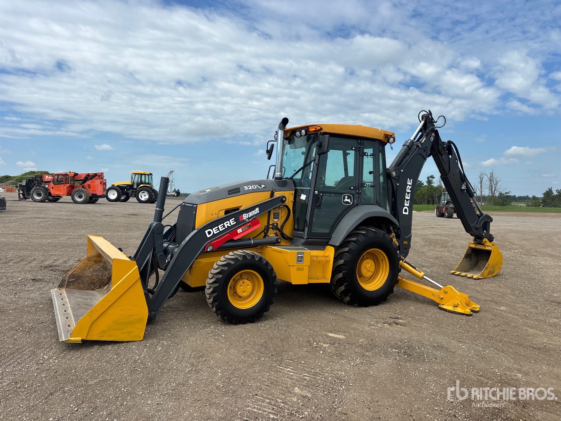 Photo of a 2023 John Deere 320P
