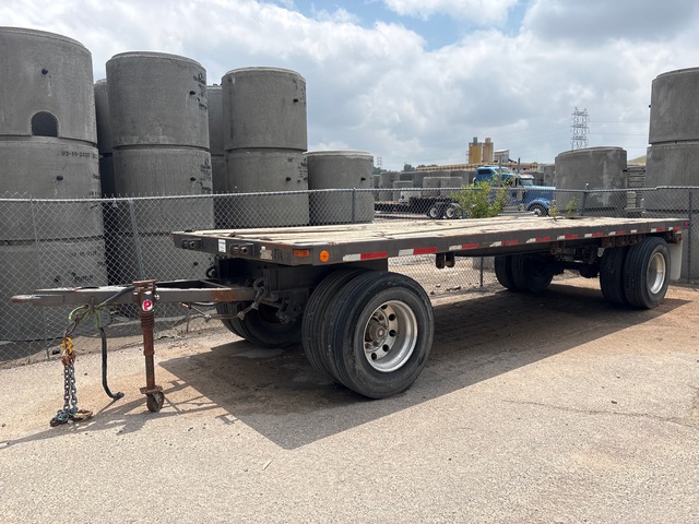 2002 Utility FF2C 24 ft Turntable Pup Flatbed Trailer