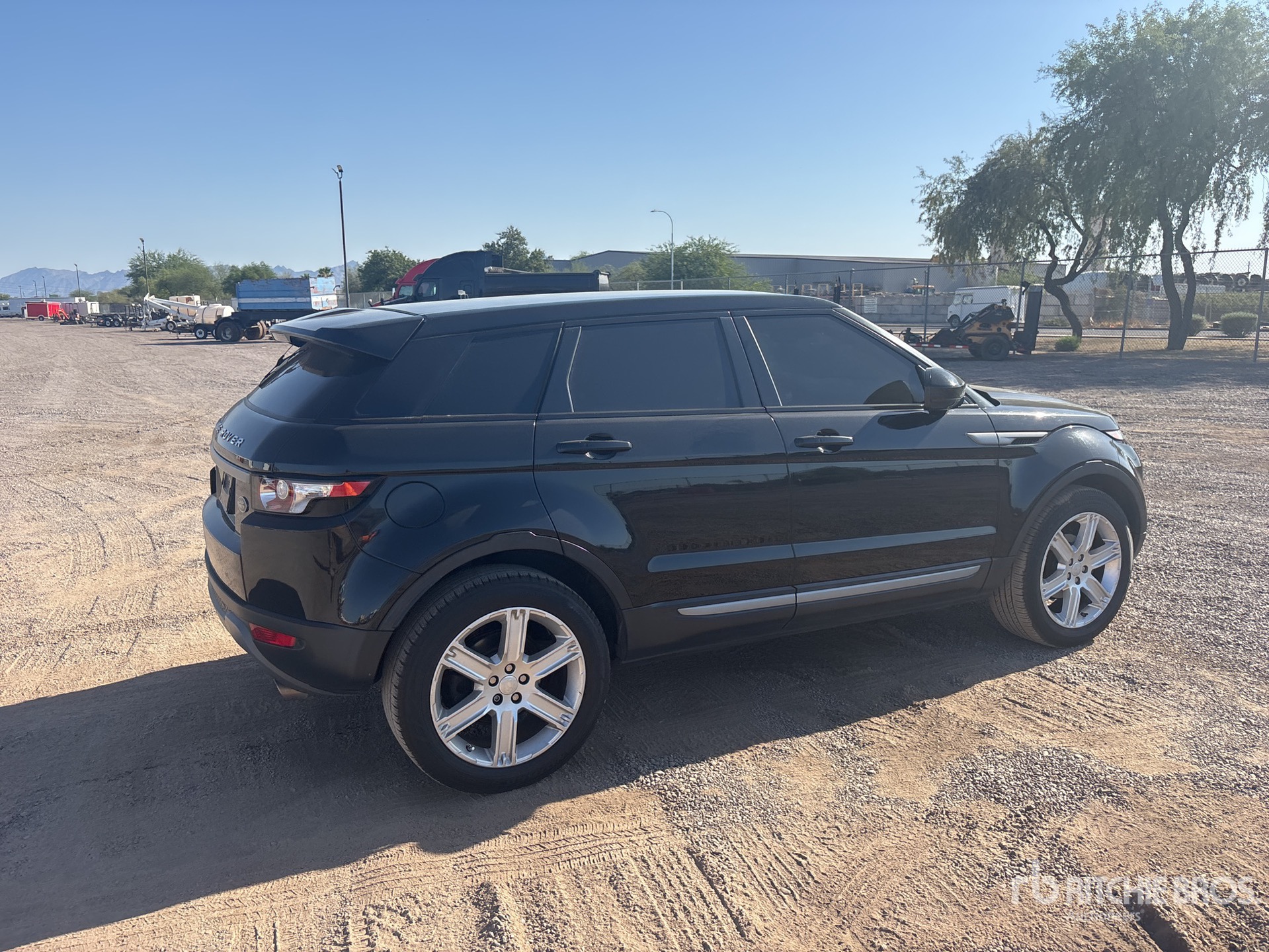General Appearance with Picture, Right Rear Corner