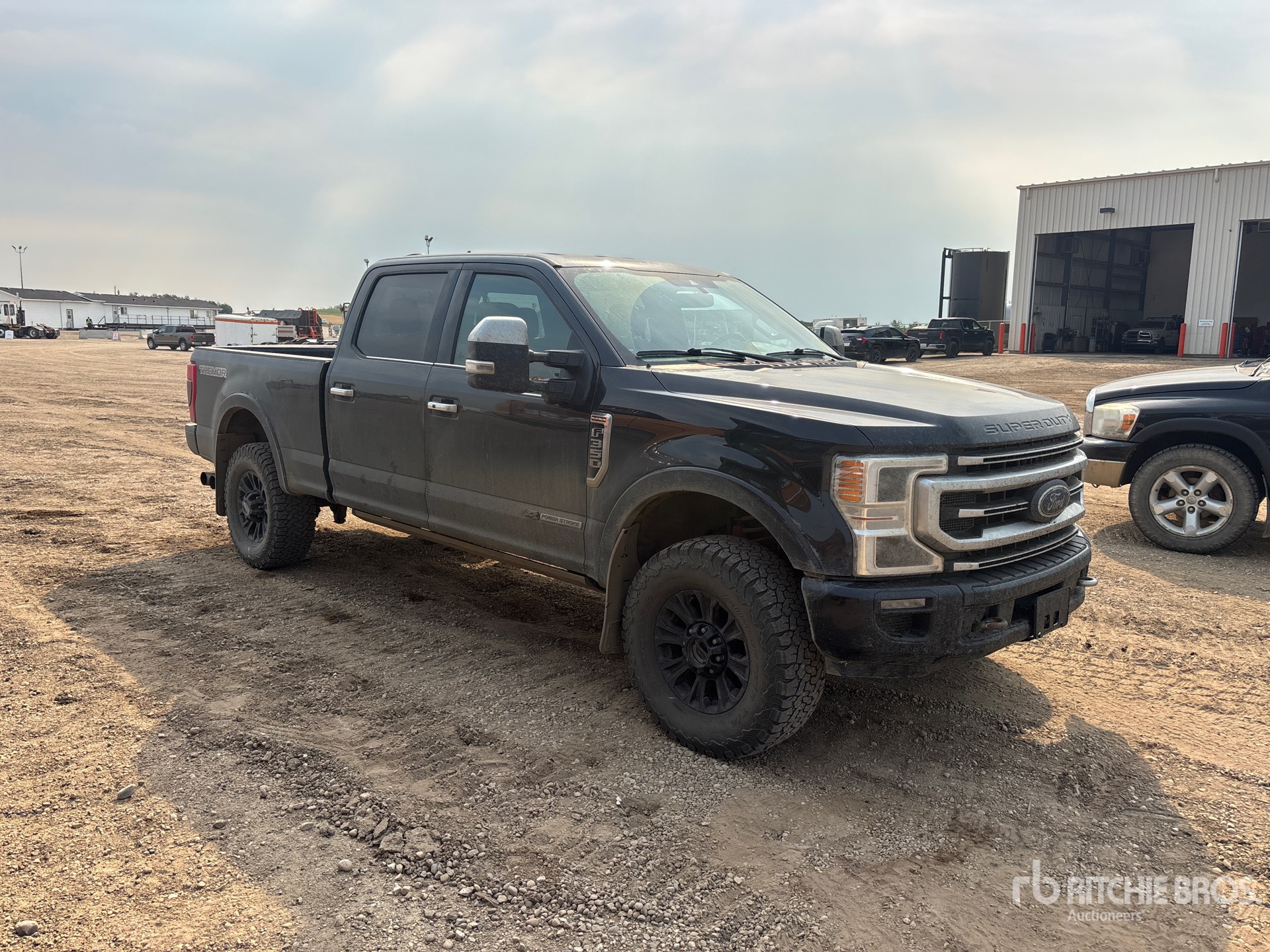 General Appearance with Picture, Right Front Corner