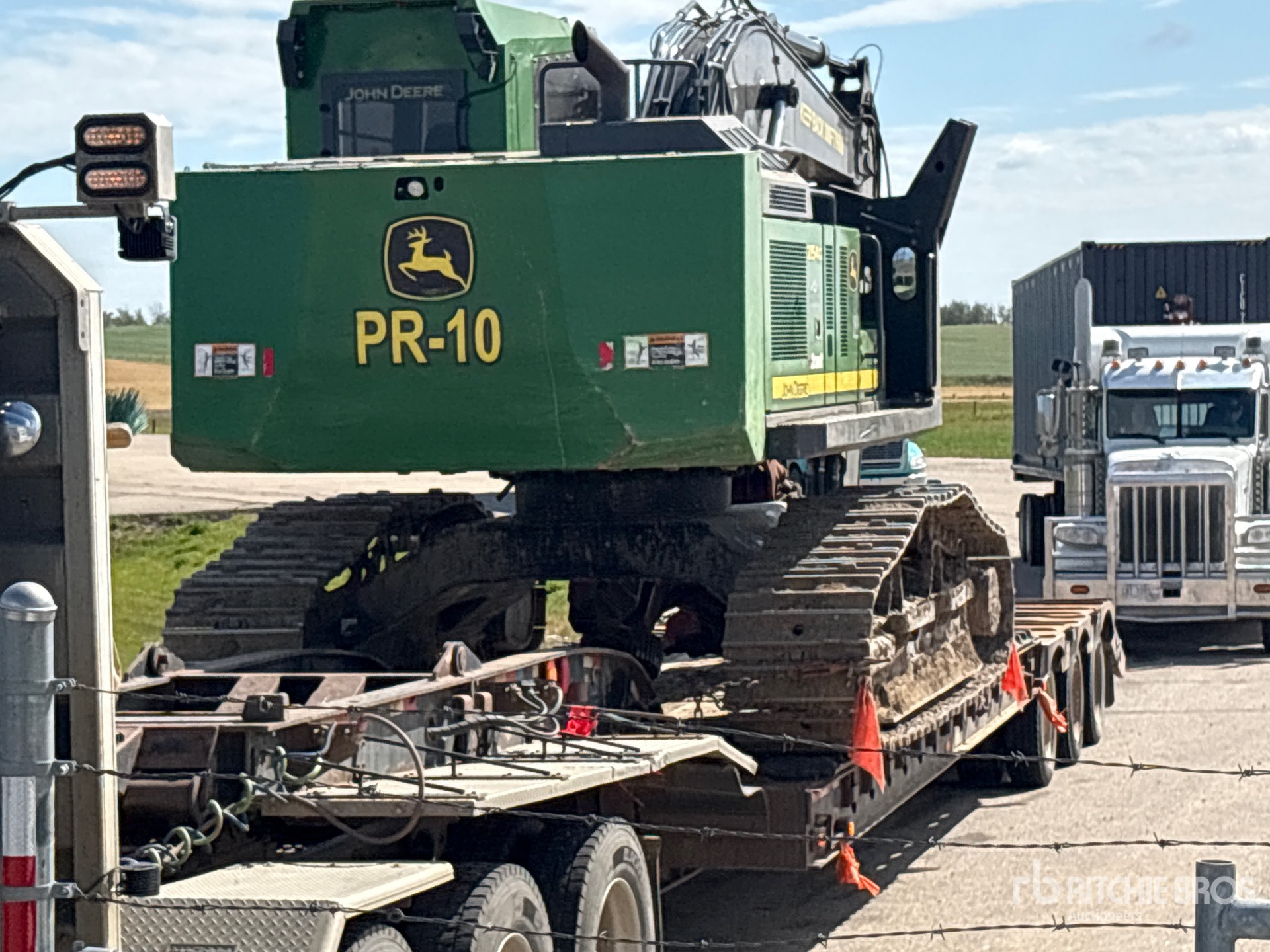 2024 John Deere 2154G