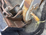 Chassis with Quick Coupler to Arms Pins