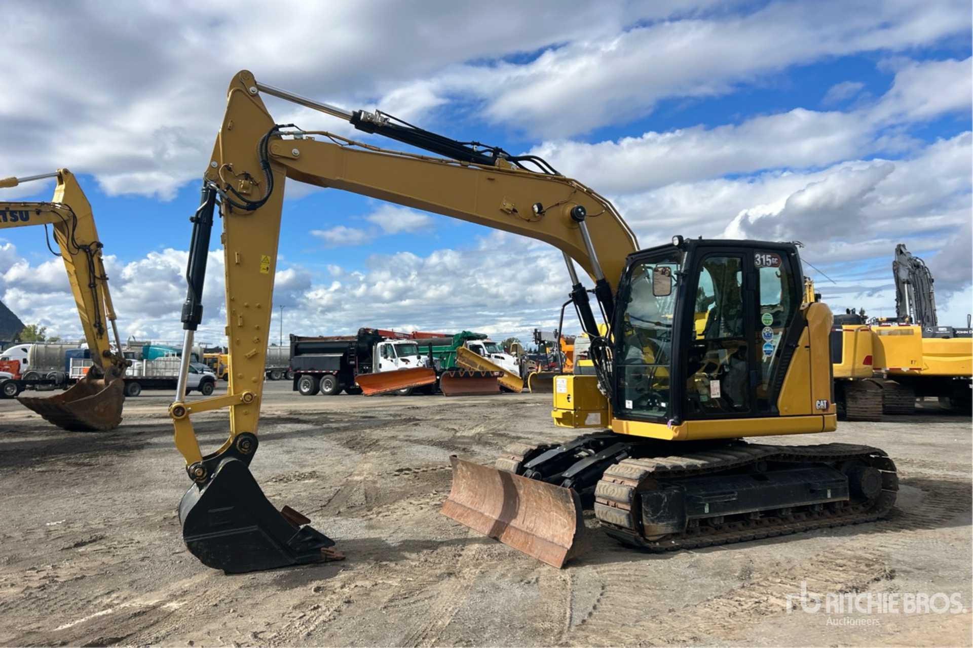 2022 Caterpillar 315GC