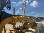 Hydraulics with Blade Lift Cylinders