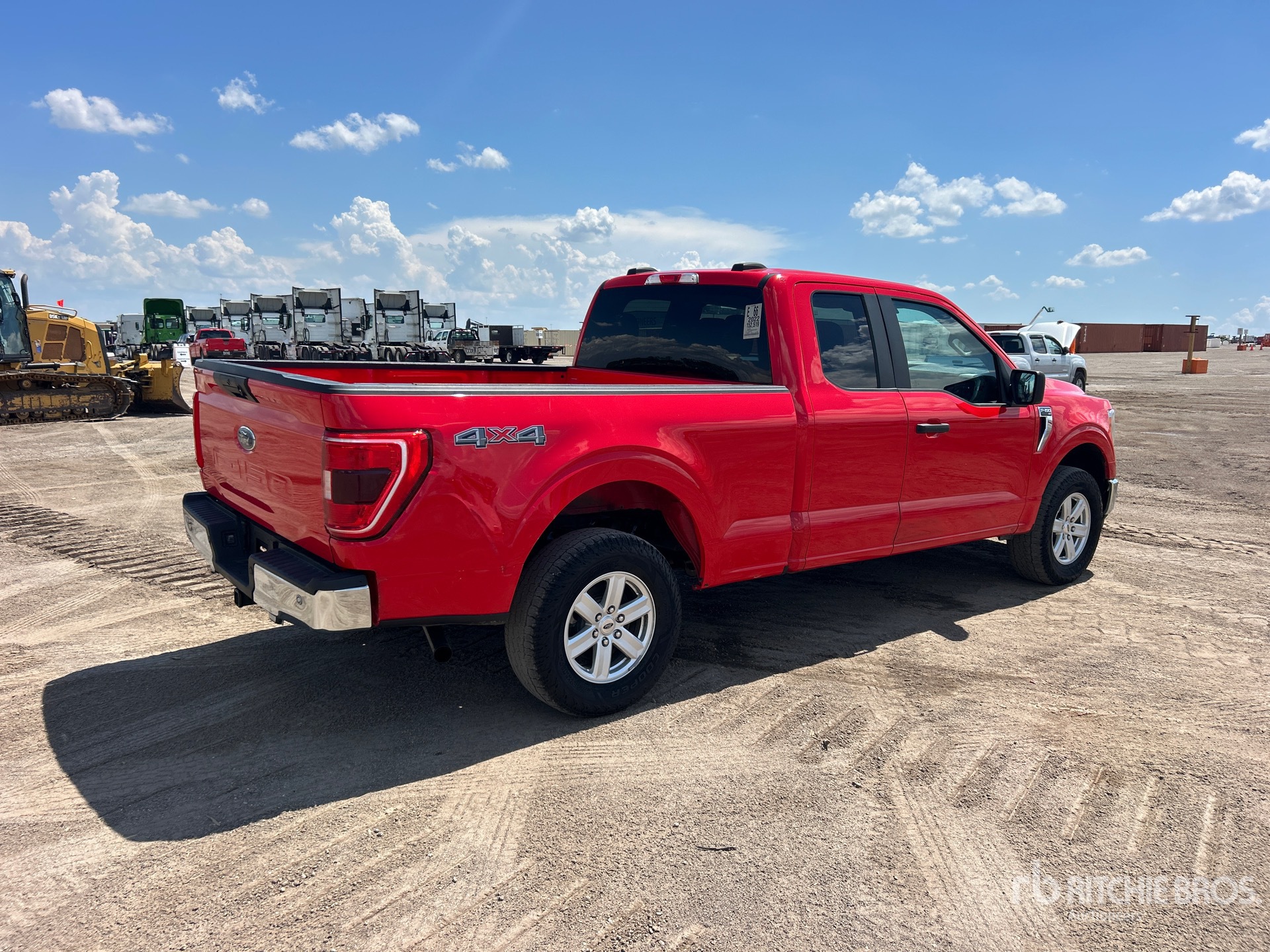 General Appearance with Picture, Right Rear Corner