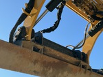 Chassis with Quick Coupler to Arms Pins