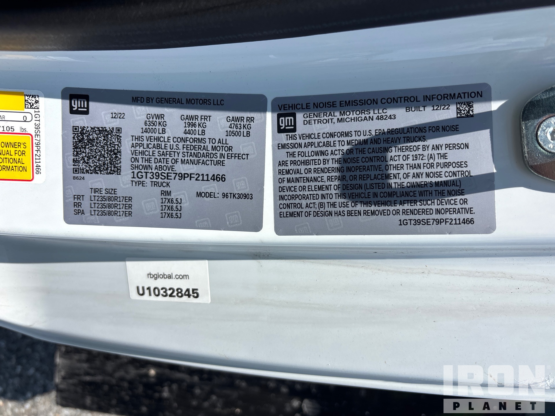 2023 GMC 3500HD