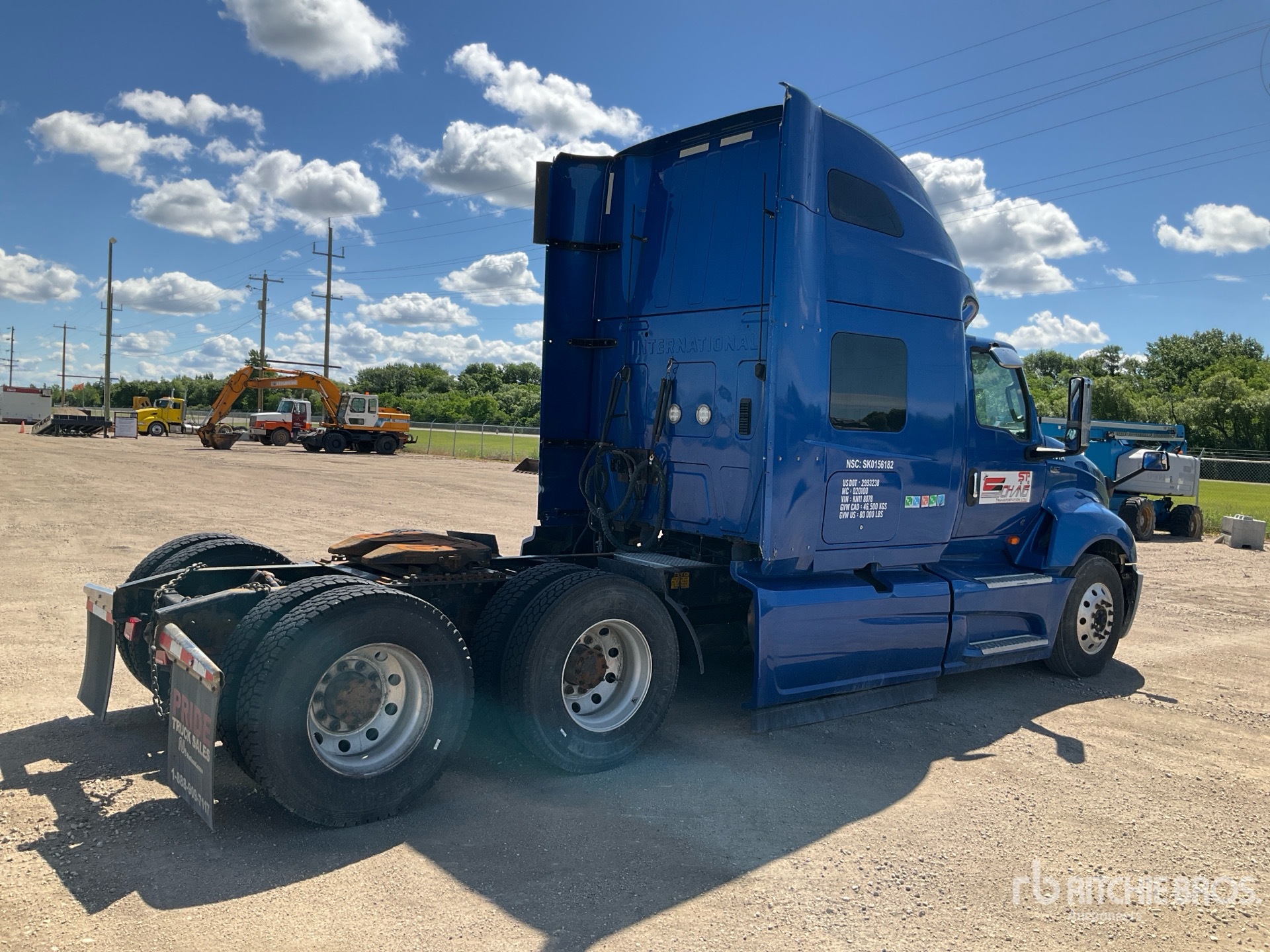 General Appearance with Picture, Right Rear Corner