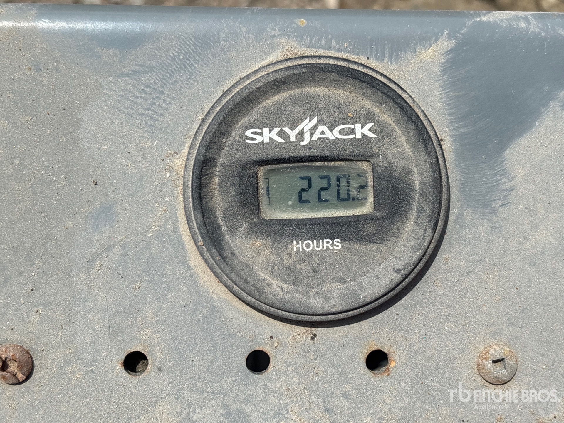General Appearance with Hour Meter / Odometer