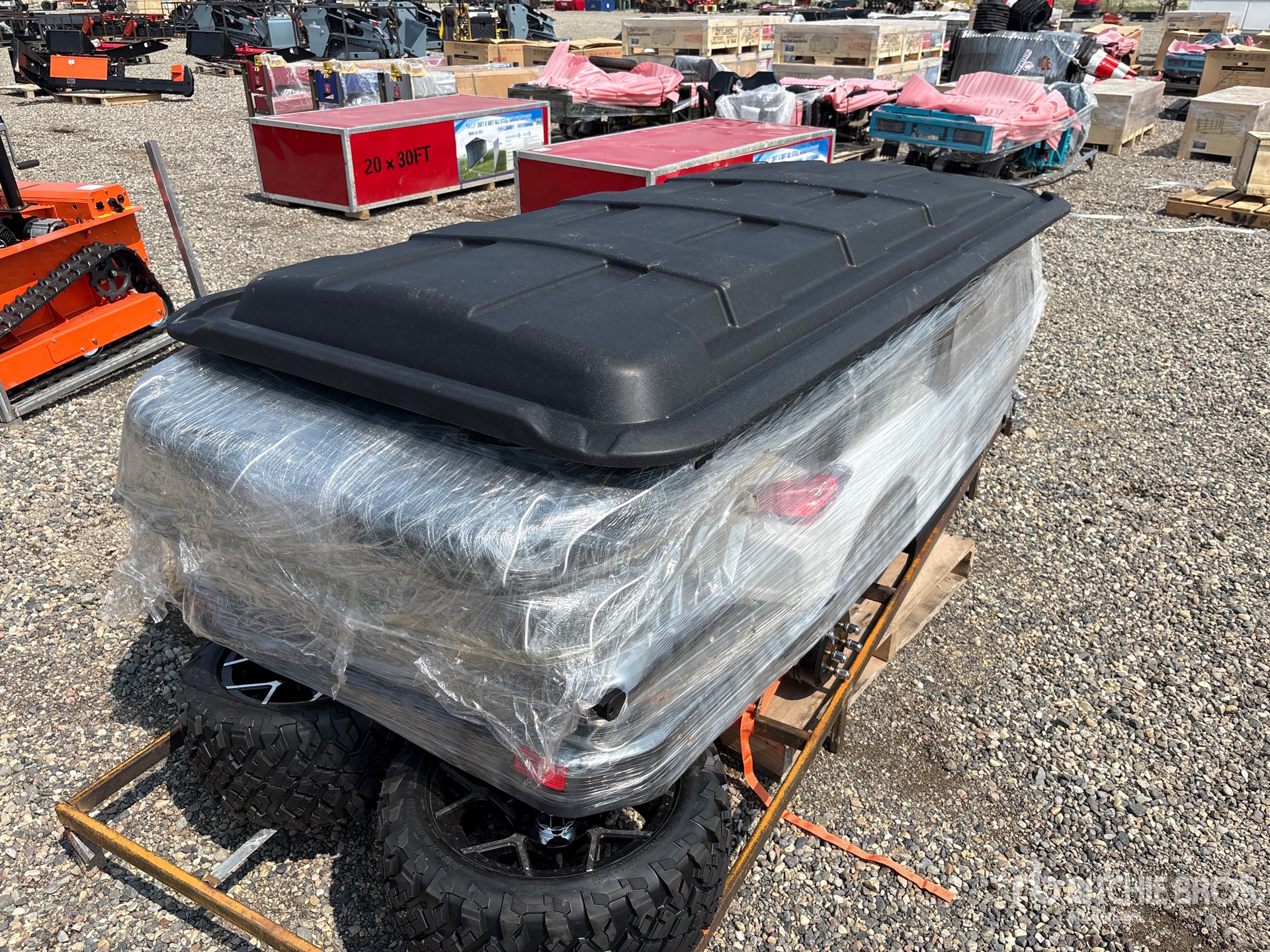 General Appearance with Picture, Right Rear Corner