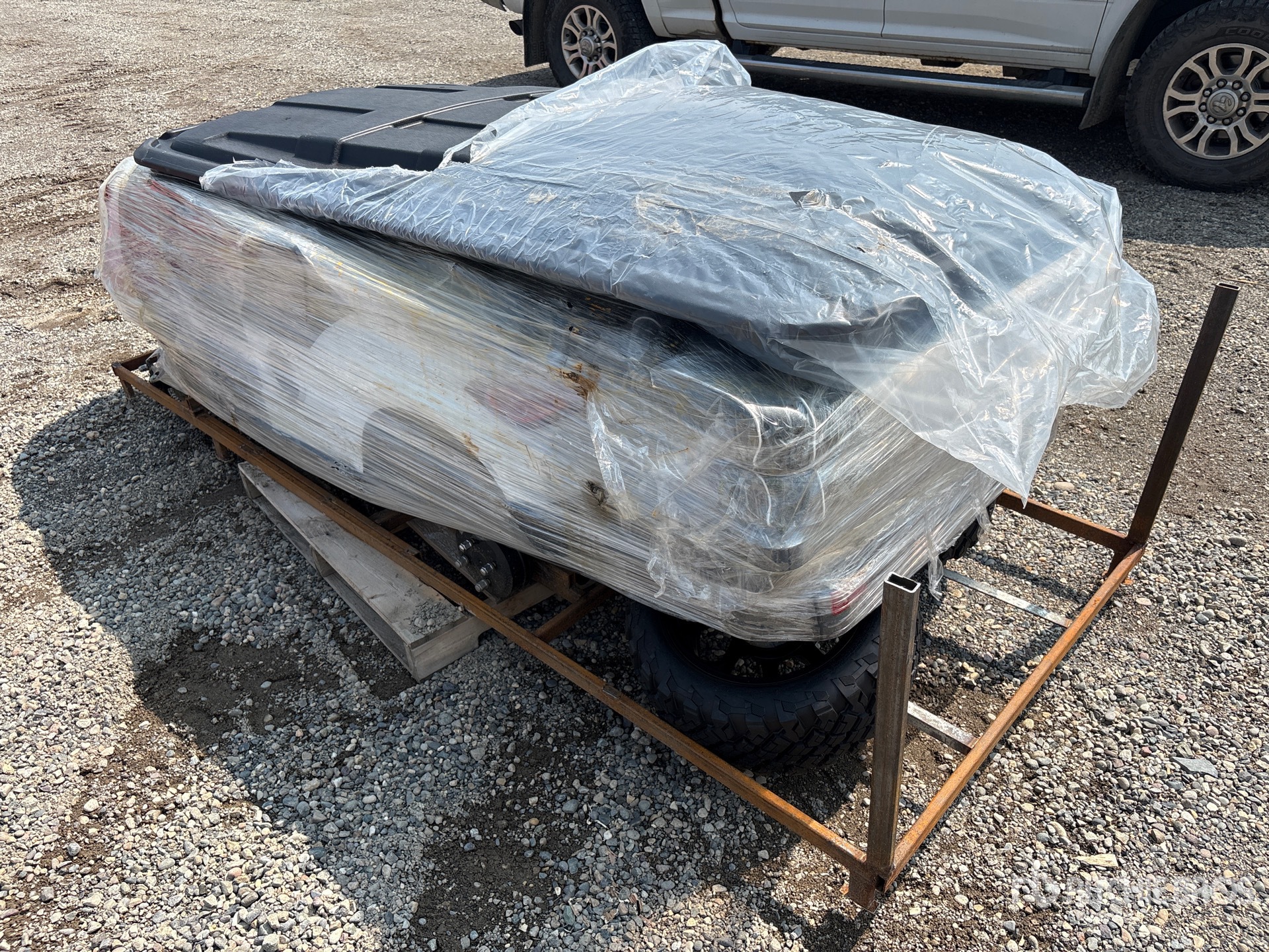 General Appearance with Picture, Left Rear Corner