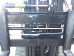 Hydraulics with Fork Positioning Cylinder (on fork carriage)
