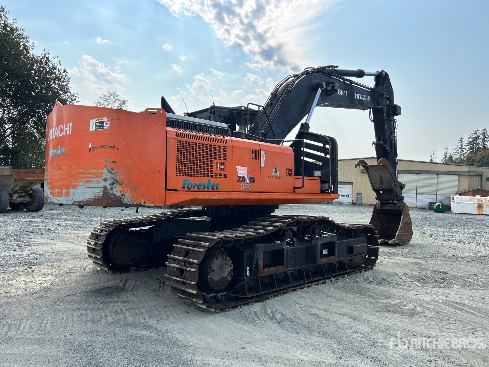 2015 Hitachi ZX370