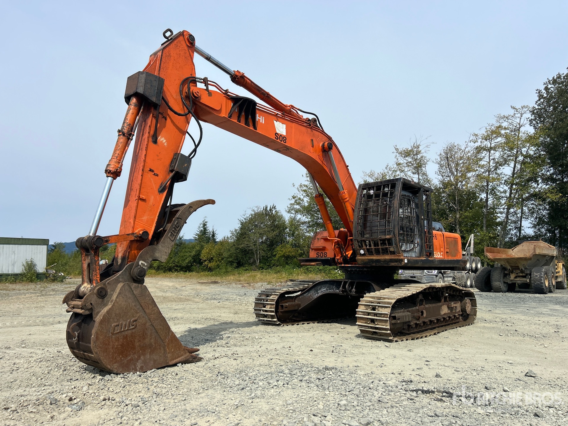 2000 Hitachi EX330-5 LC