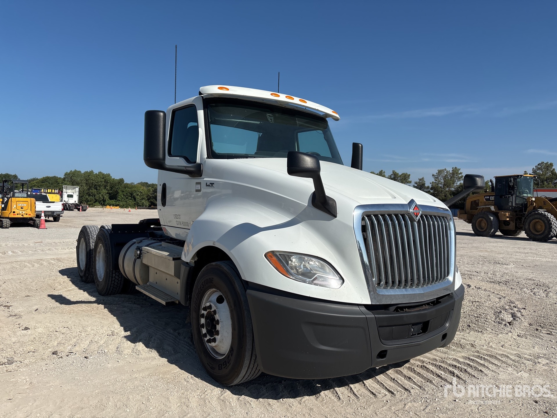 2019 International LT625