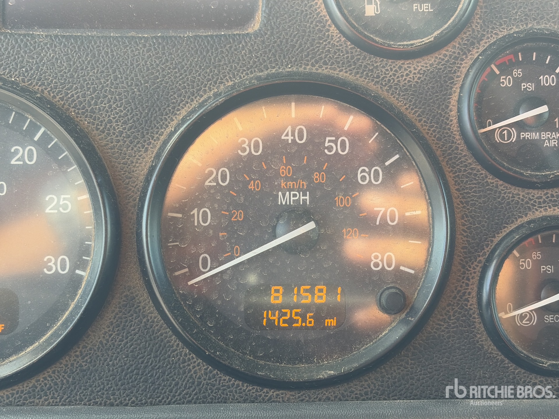 2015 Peterbilt 365