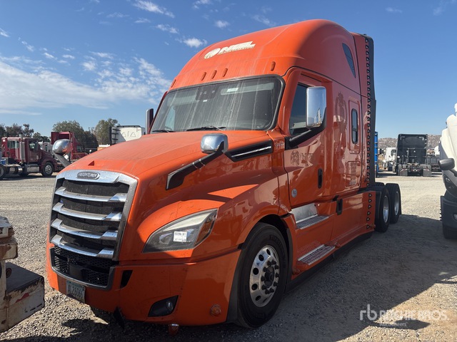 2023 Freightliner Cascadia 126 T/A Sleeper Truck Tractor