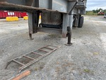 Carrier with Landing Gear / Tongue Jack
