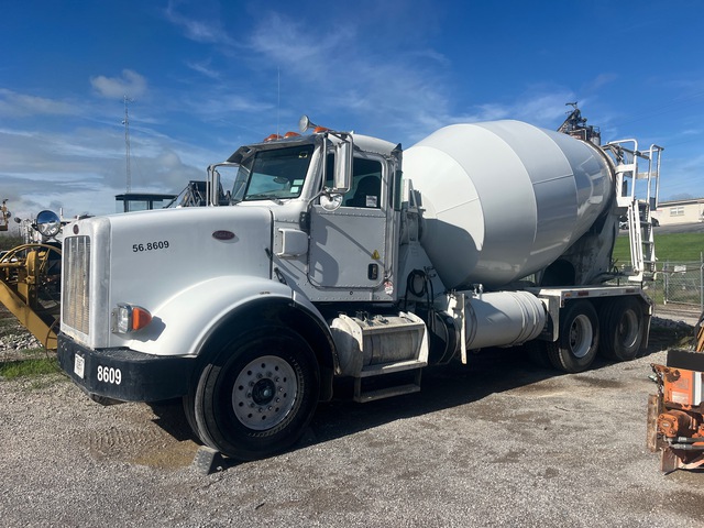 2013 Peterbilt 365 6x4 Mixer Truck