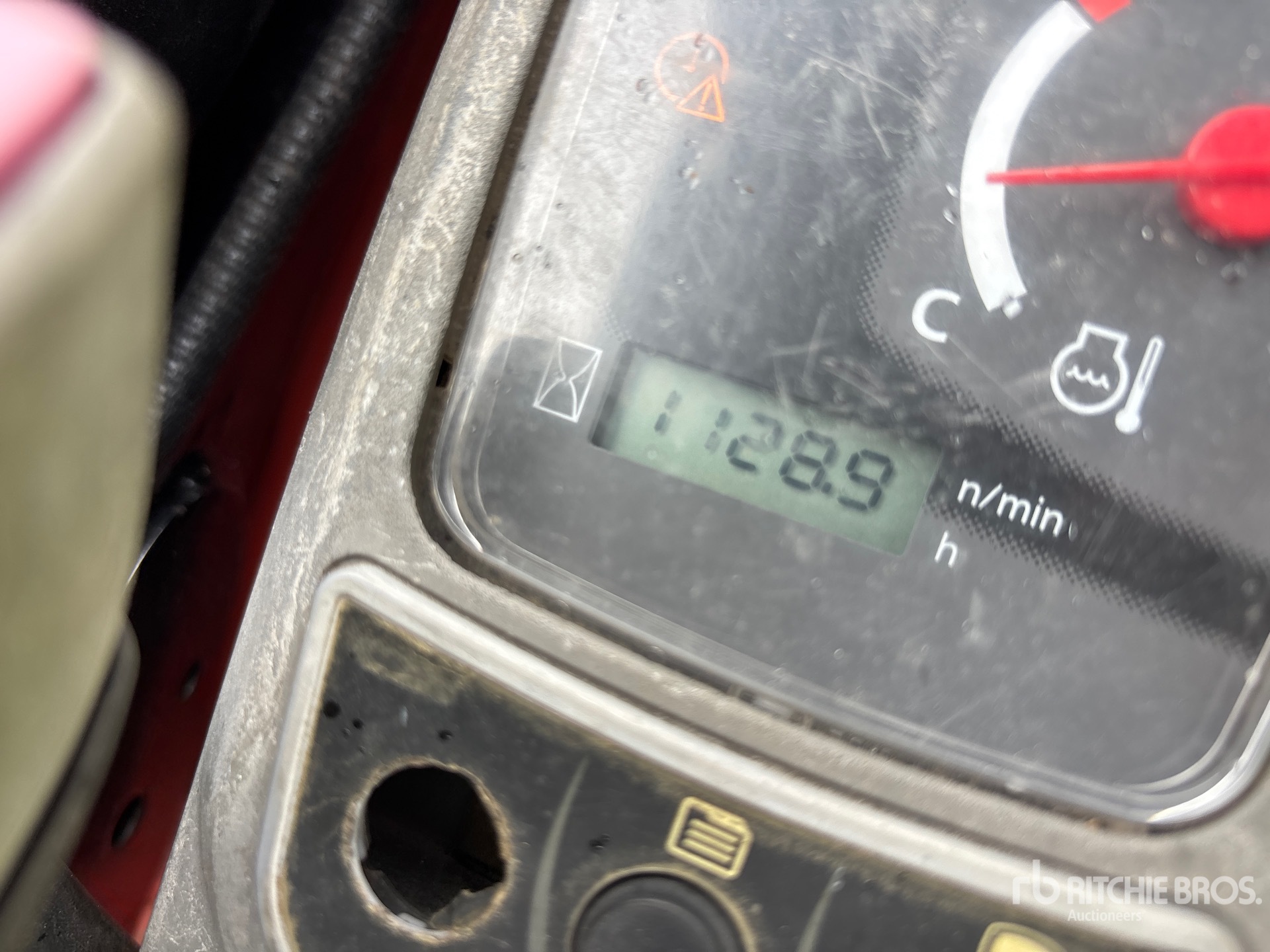 General Appearance with Hour Meter / Odometer