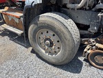 Underbody with Right Steer Tire
