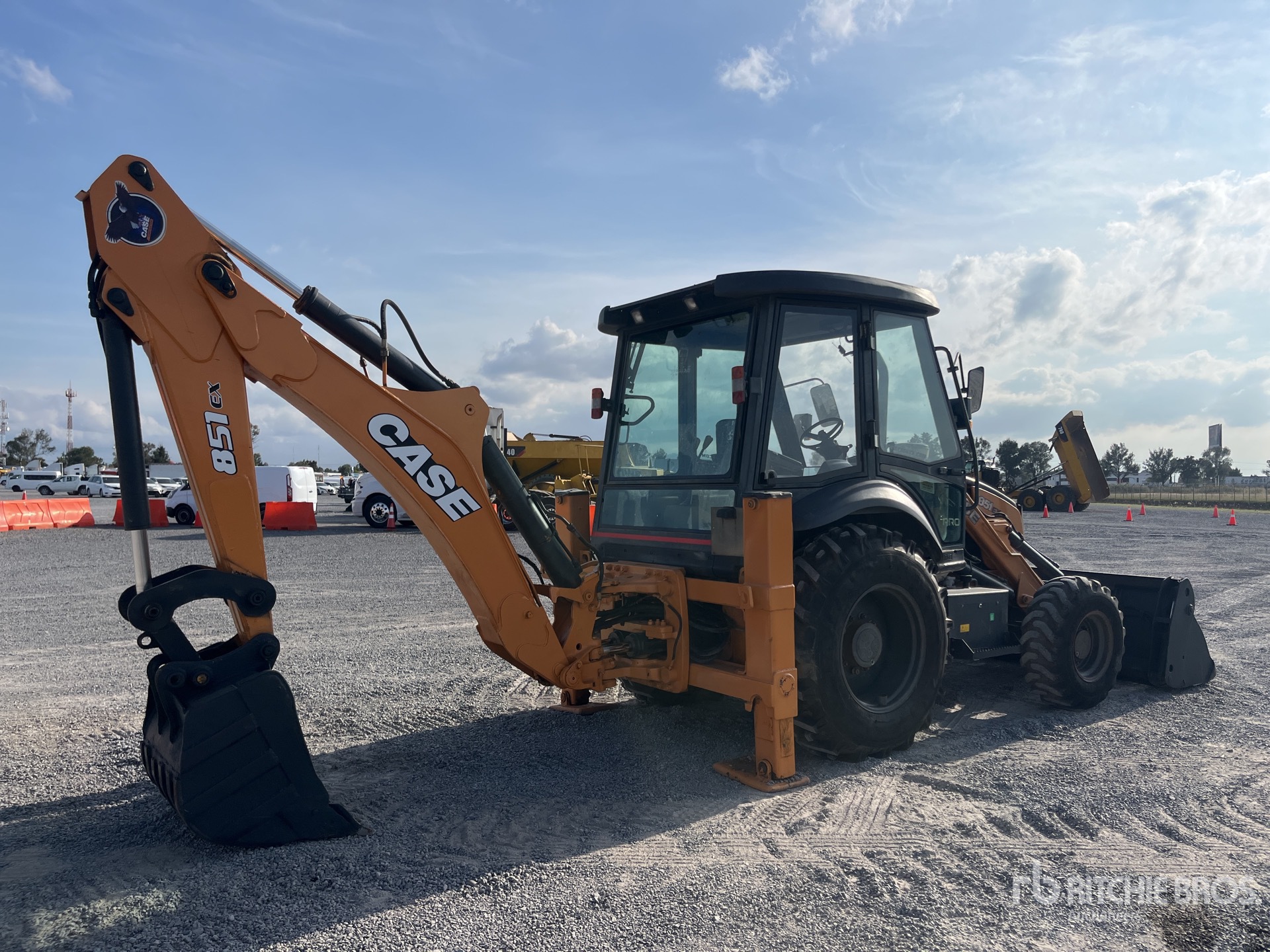 2018 Case 851EX-SS