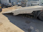 Configuration with Pull-Out Ramp