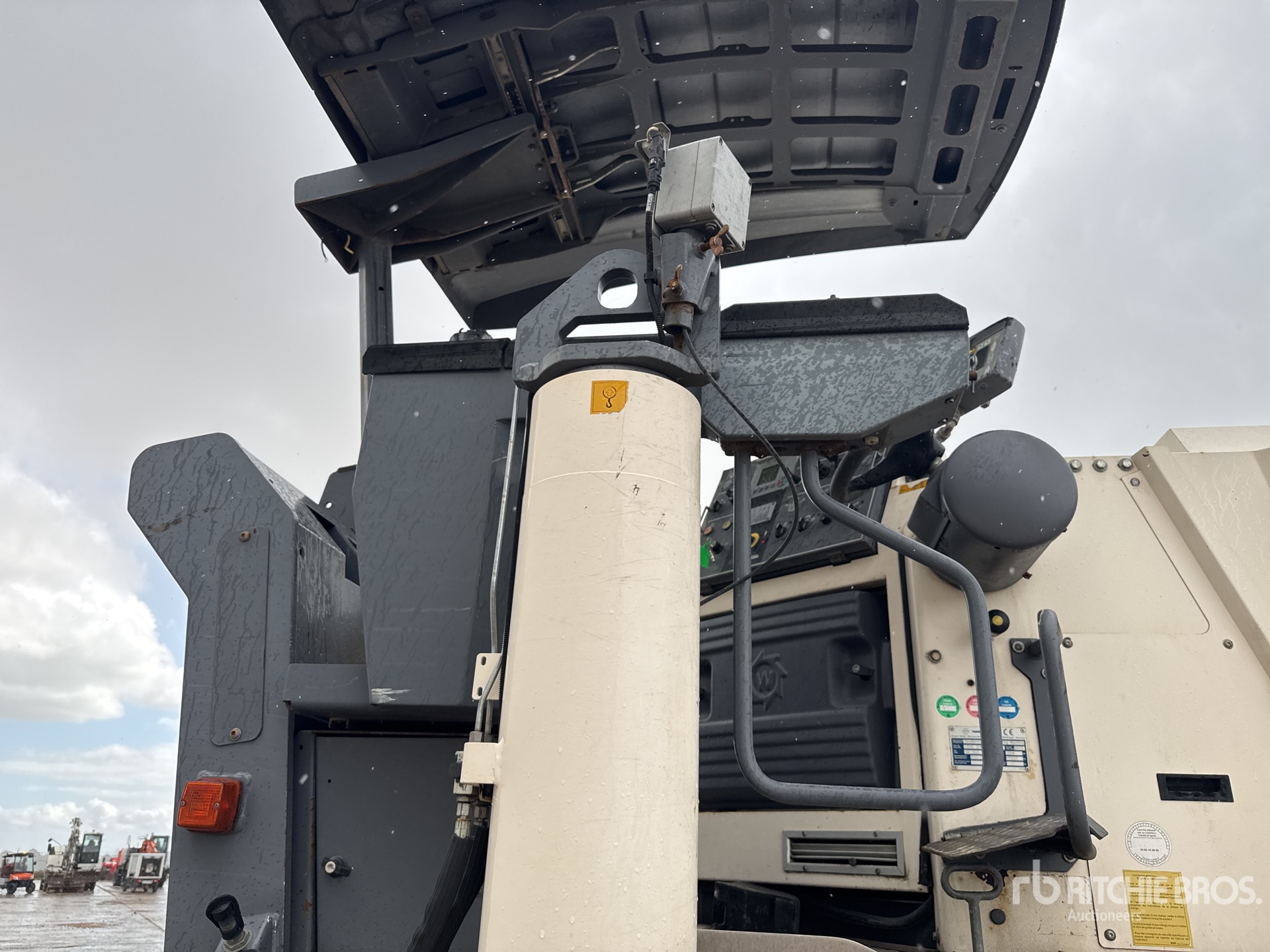 2013 Wirtgen  W100FI