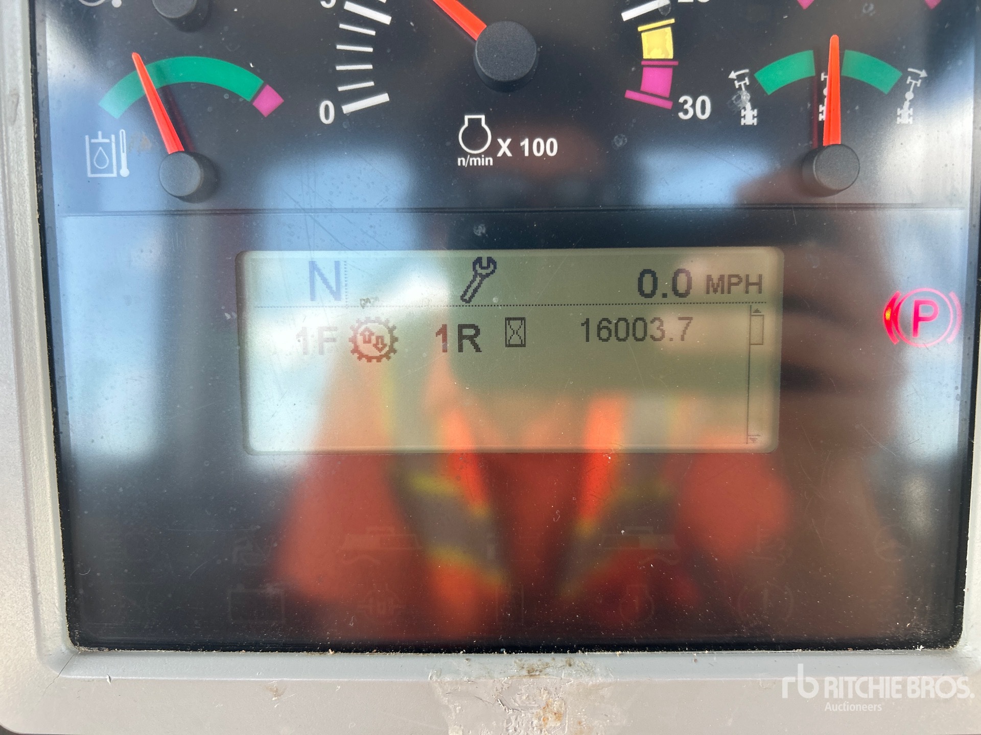 General Appearance with Hour Meter / Odometer