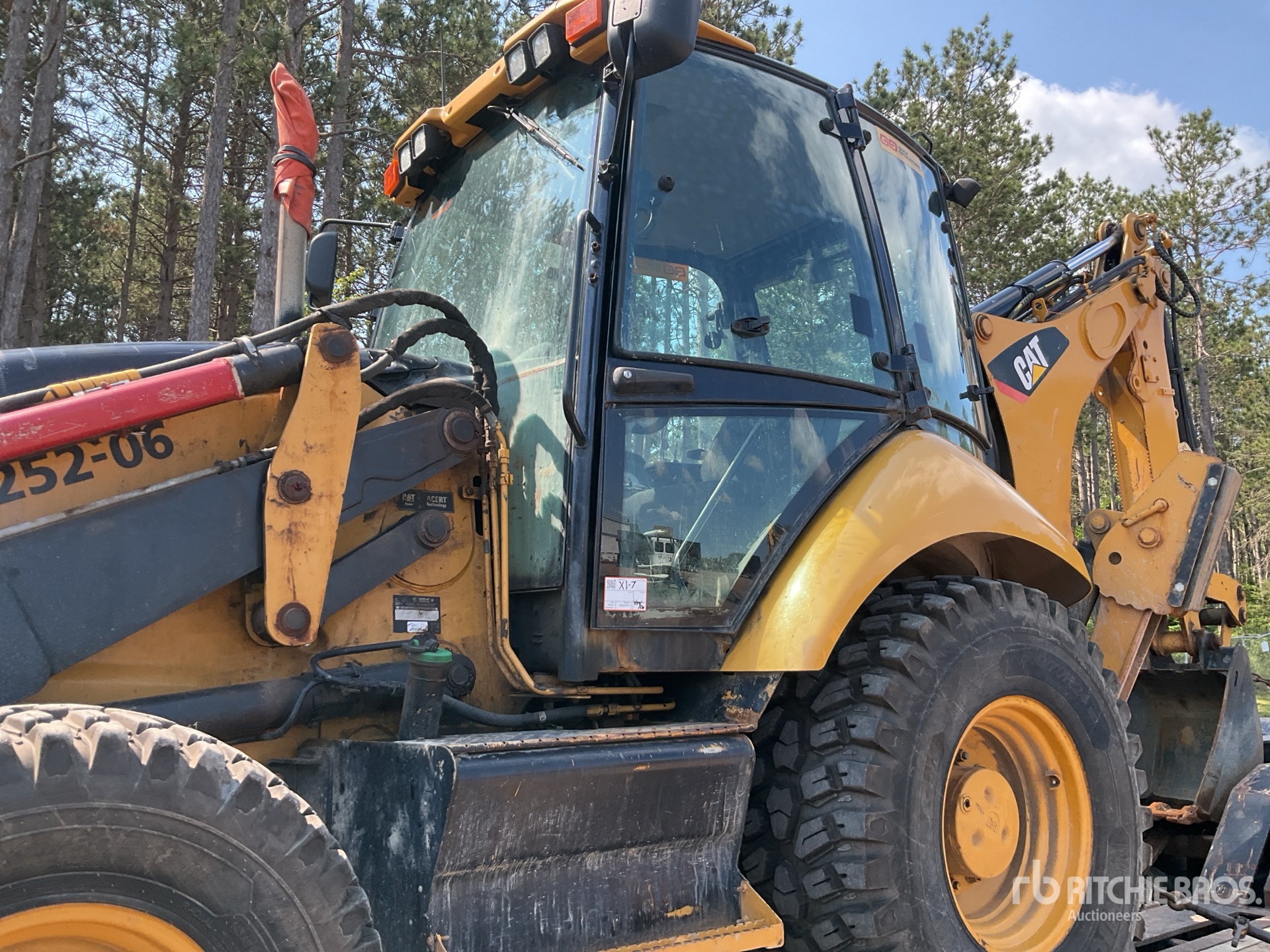 Photo of a 2006 Caterpillar 420E IT