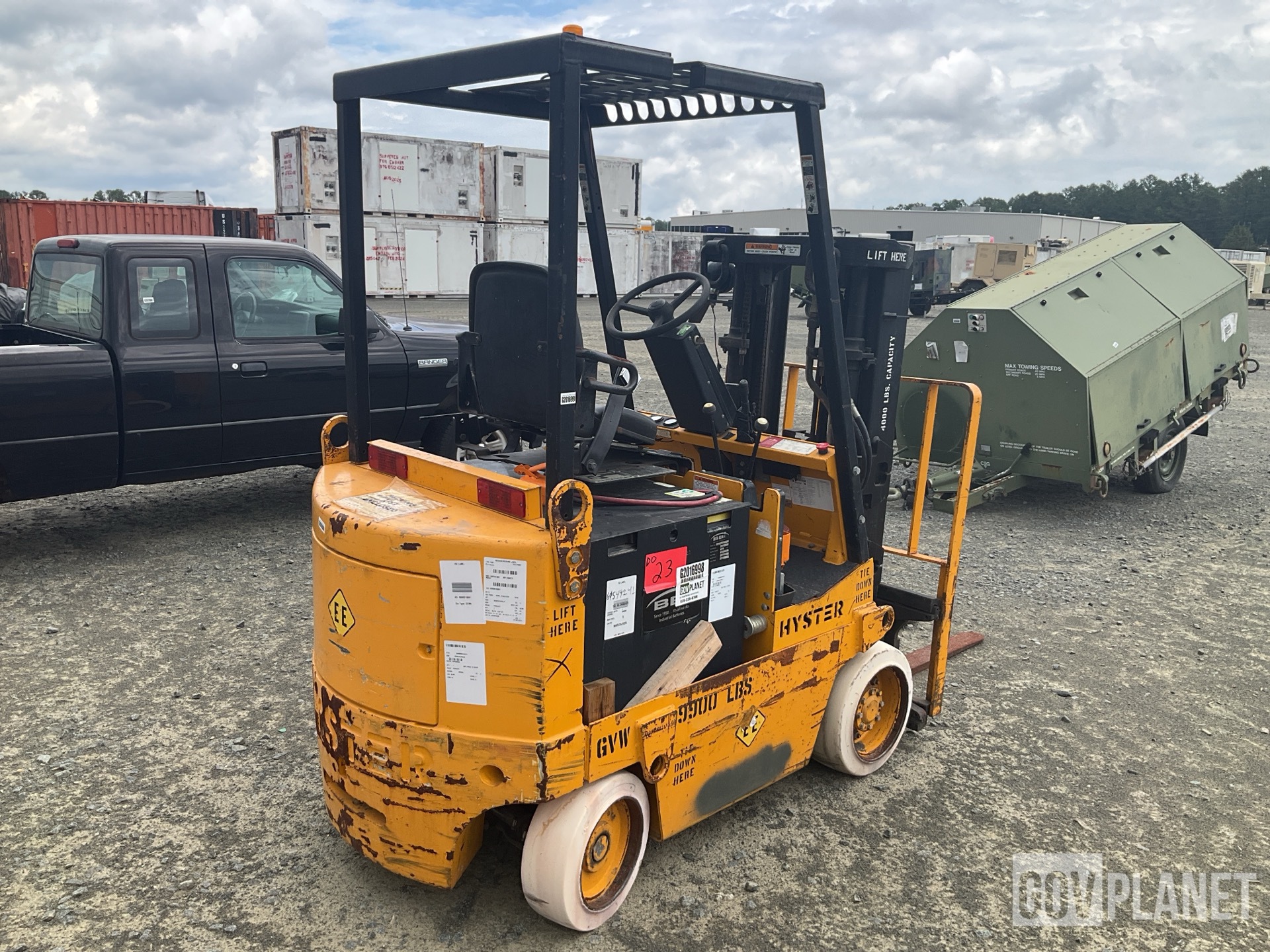 General Appearance with Picture, Right Rear Corner