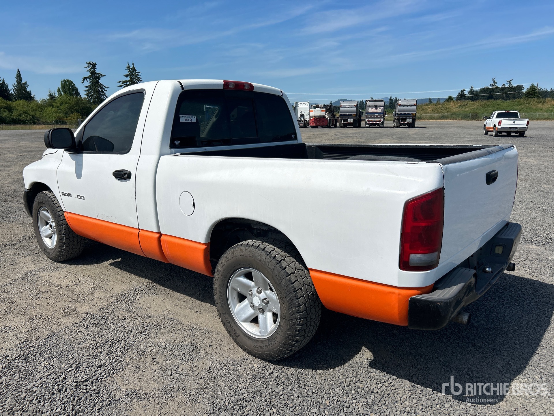 General Appearance with Picture, Left Rear Corner