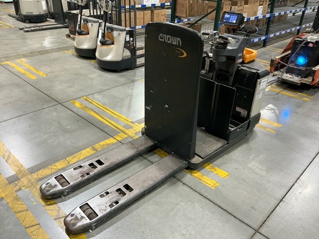 2019 Crown PC4500-80 8000 lb Electric Forklift