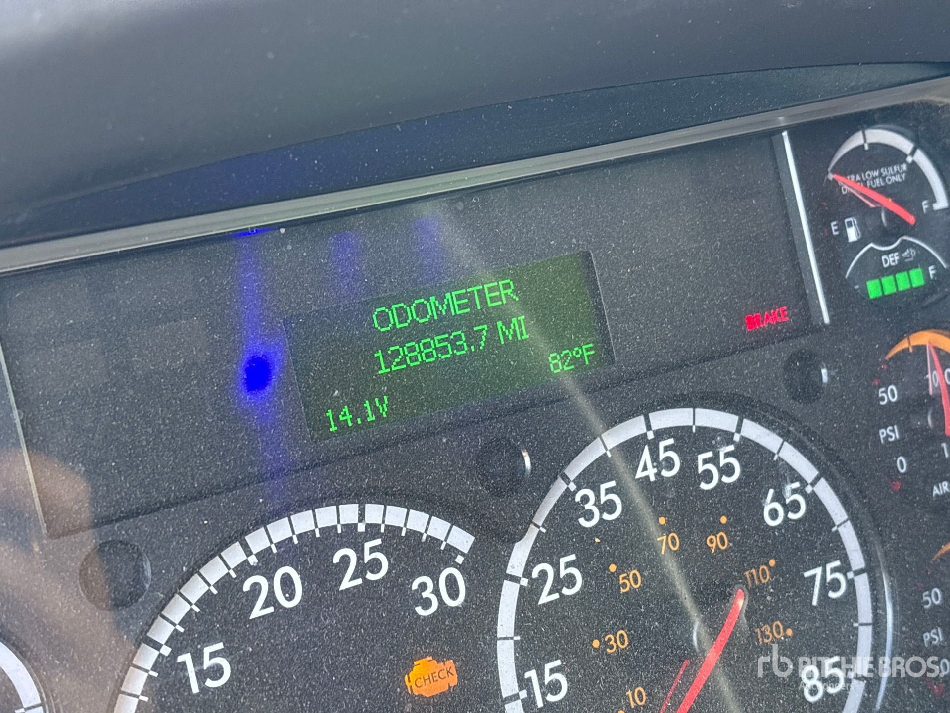 2022 Freightliner M2