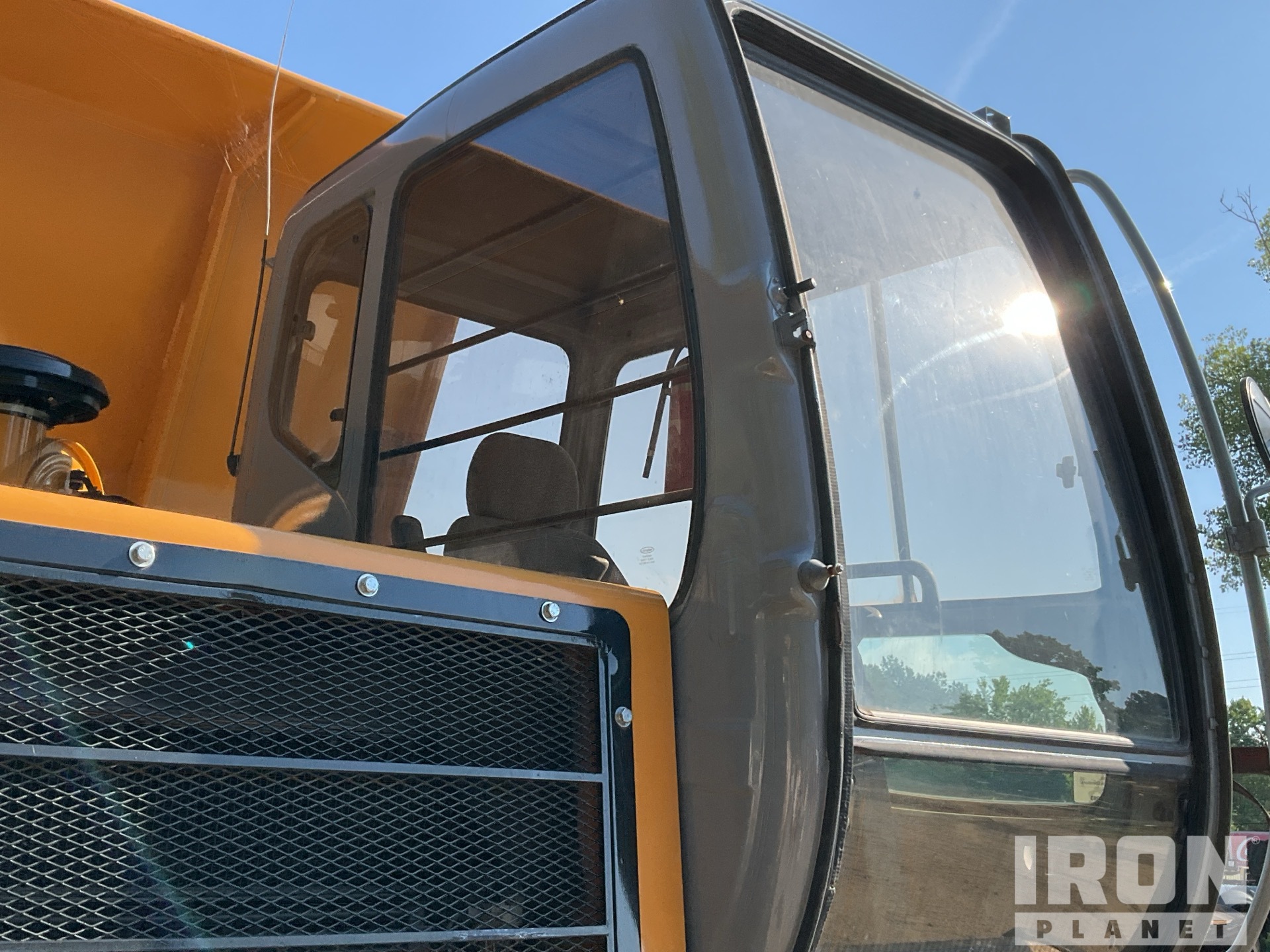 2010 Morooka MST-3300