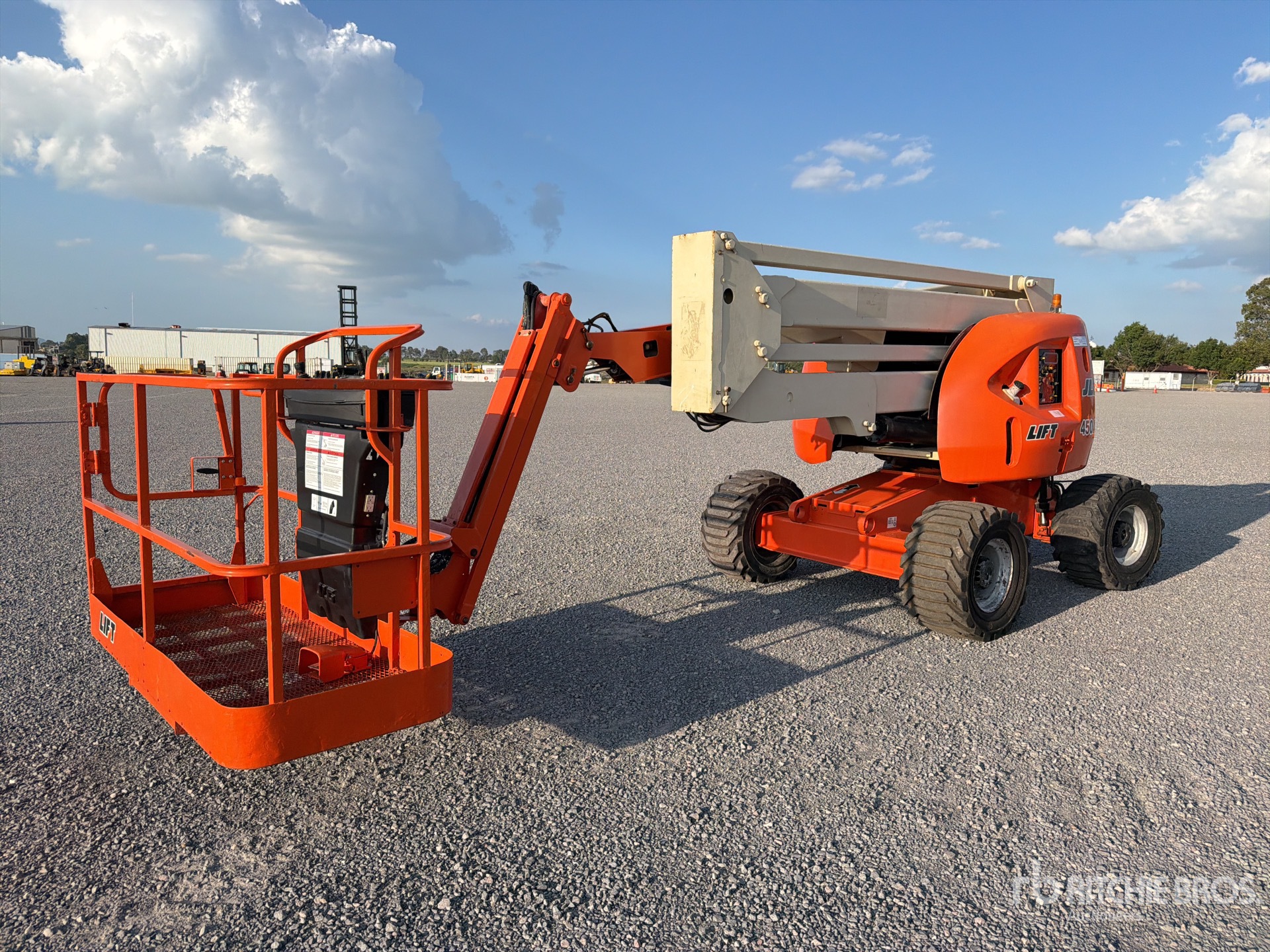 Photo of a 2006 JLG 450AJ SERIES LL