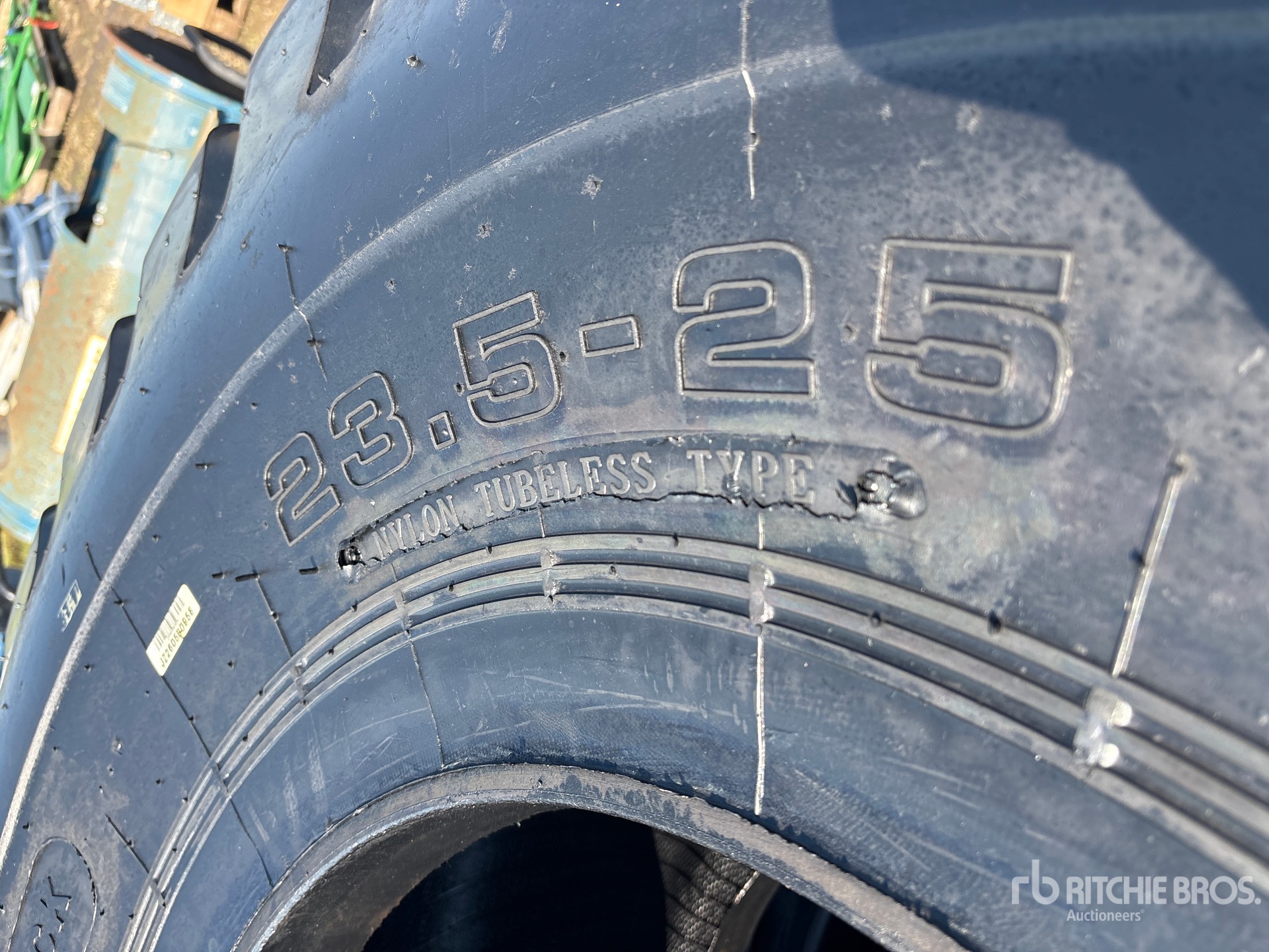 Maverick Quantity of (4) 23.5x25 E3/L3 ( ...