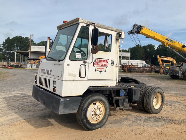 1997 Ottawa 30 4x2 Spotter Truck