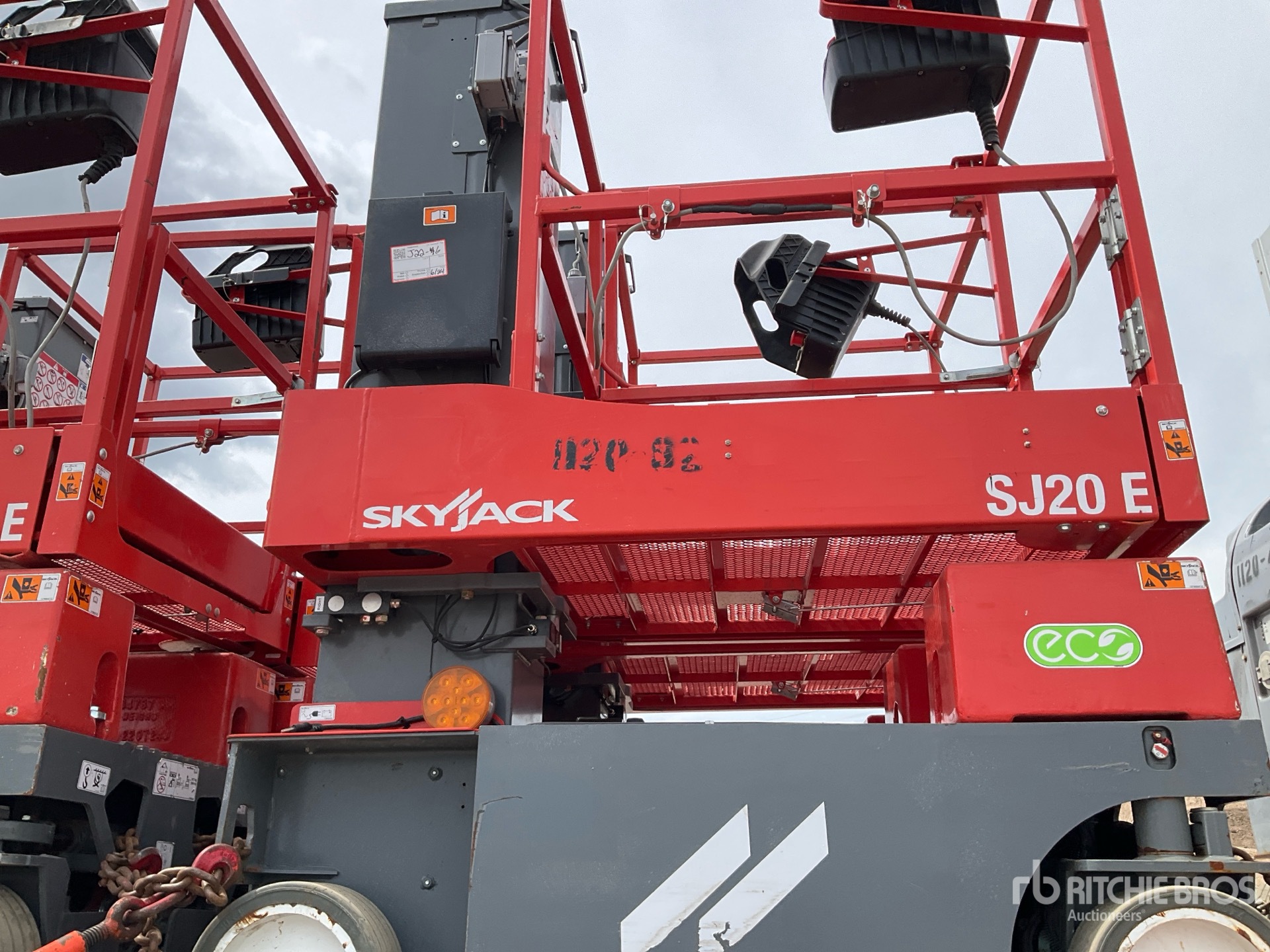 Photo of a 2023 Skyjack SJ20E