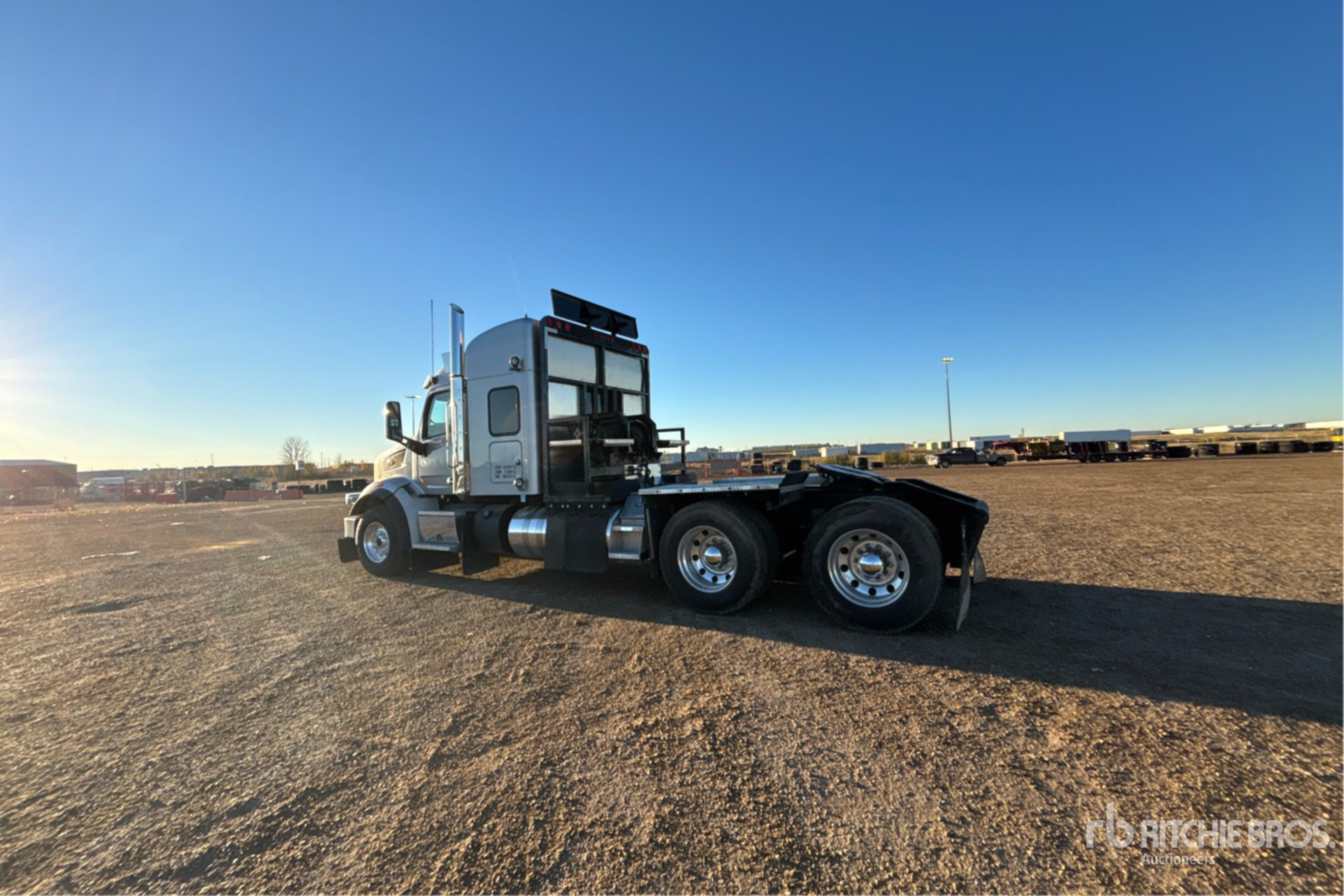 2022 Peterbilt 567