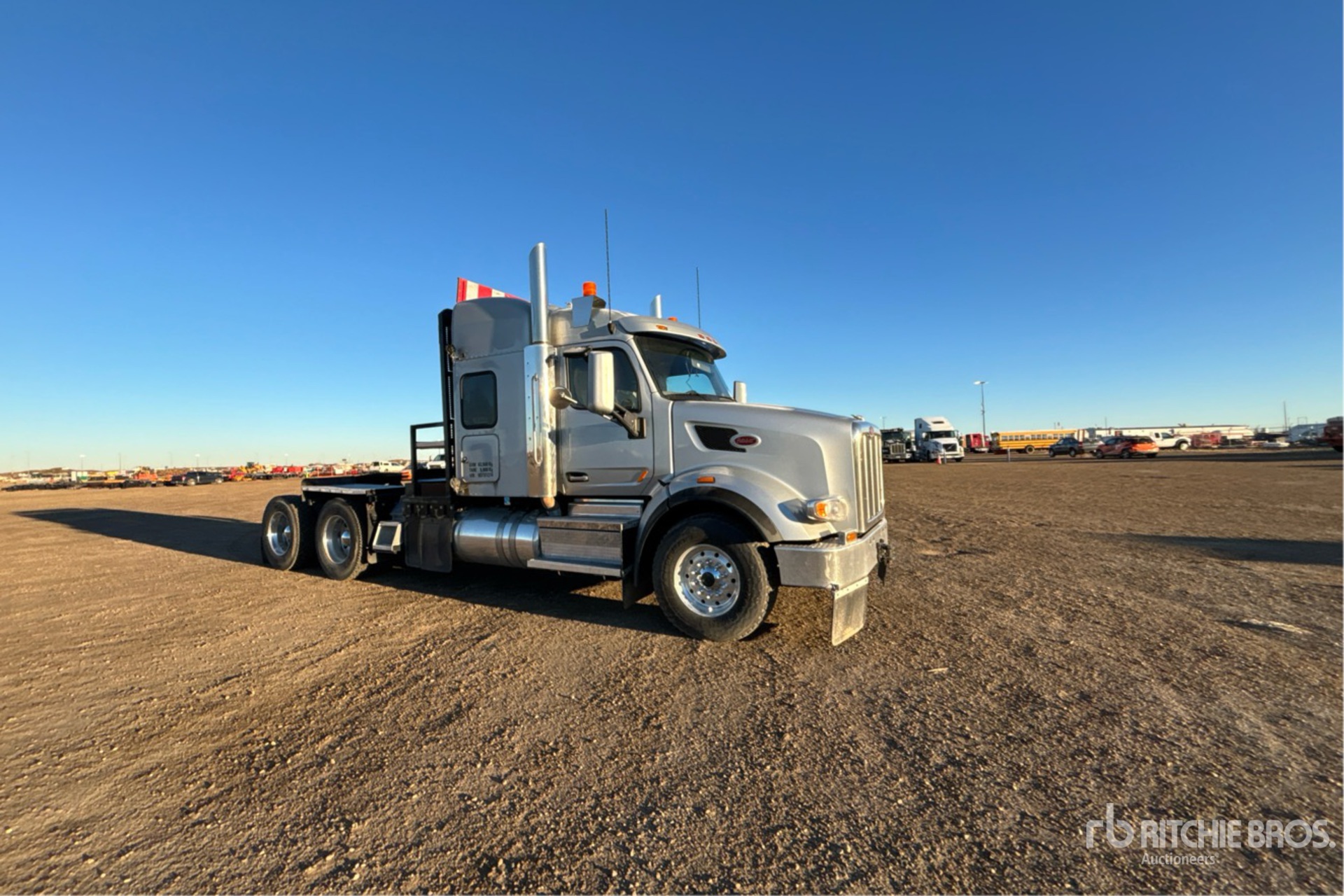 2022 Peterbilt 567