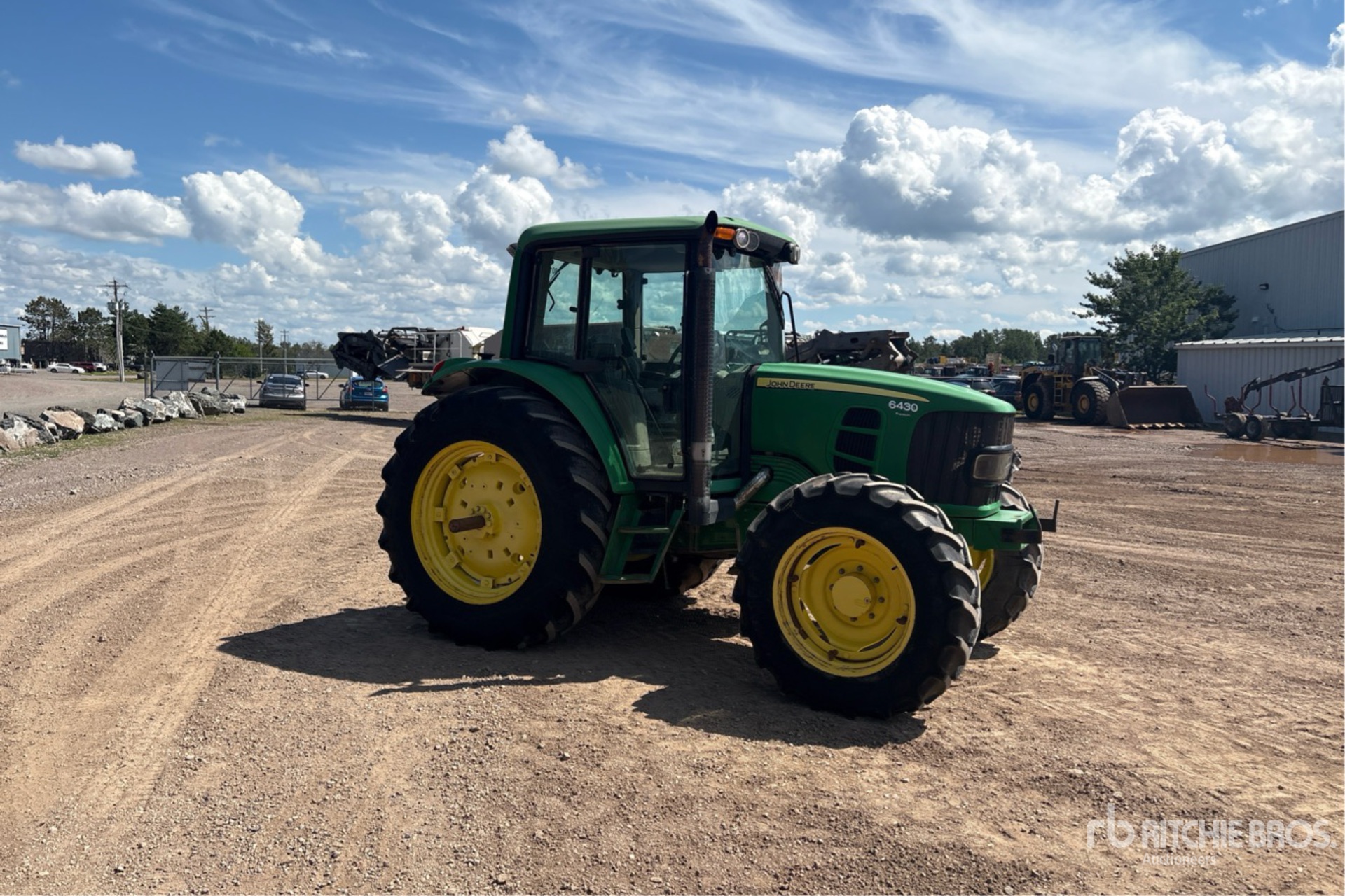 2012 John Deere 6430